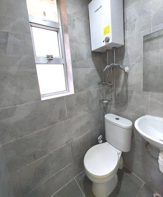 Lovely Private Entire Near Olympic Mtr Hong Kong